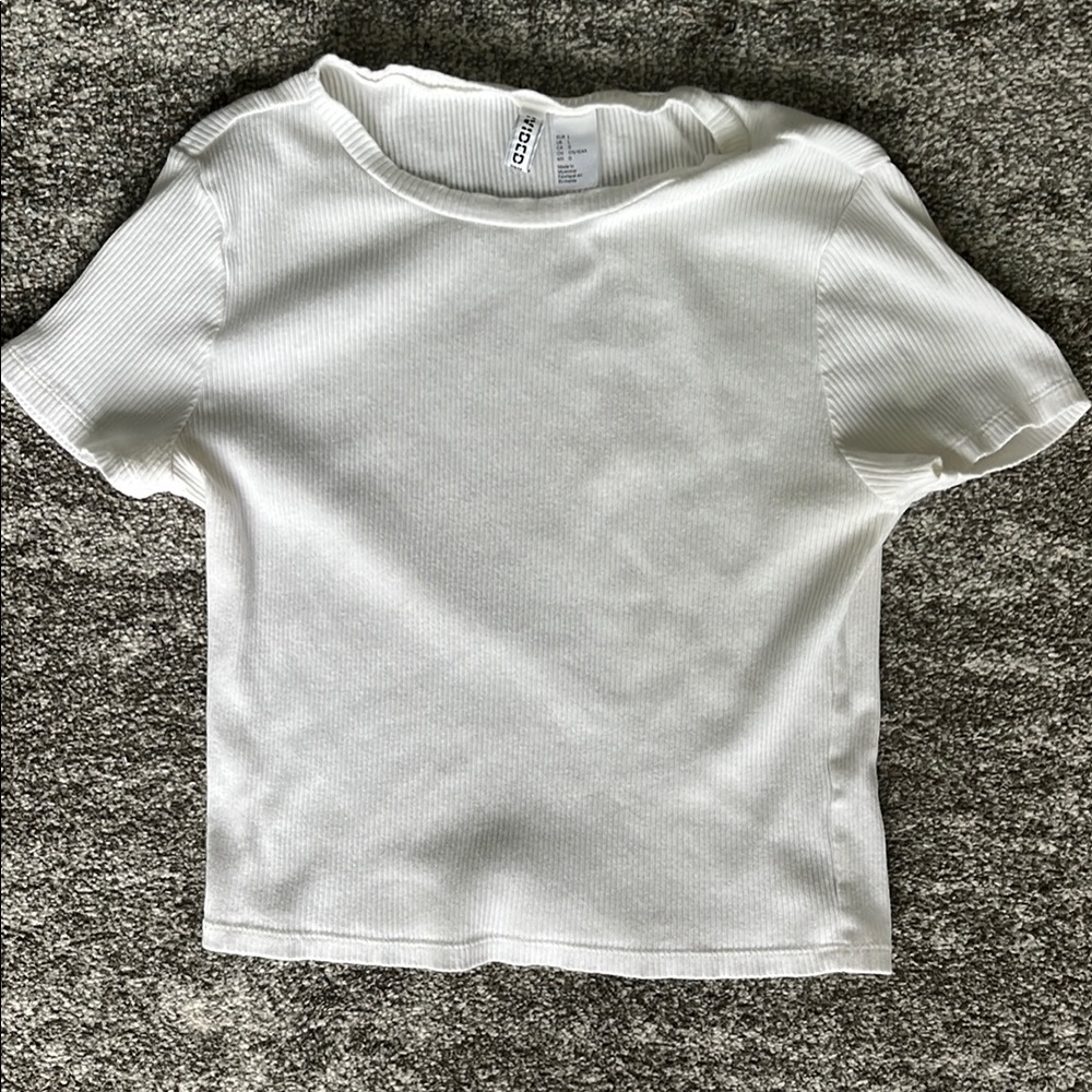Divided Basic White Textured Crop Top Tee Shirt